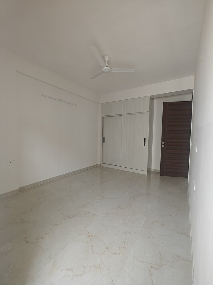 Room, smart-world-gems 3.5 Bedroom 1494 Sq.Ft. Builder Floor In Sector 89 Gurgaon 9466151