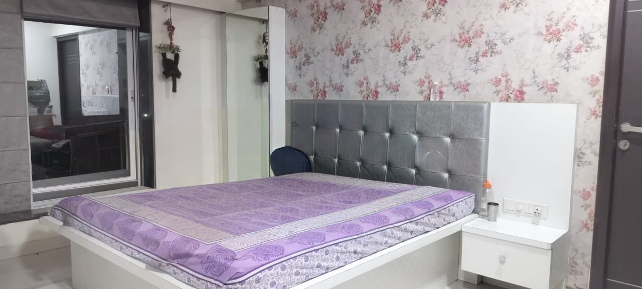 3 BHK Apartment For Rent in Regency Cosmos