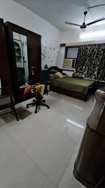 Living Room in 2 BHK Apartment at Andheri West – for Rent