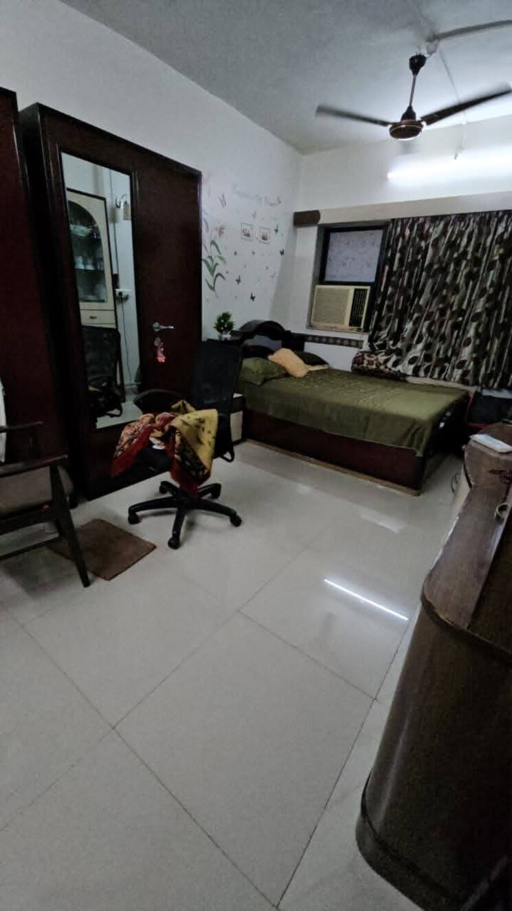 Living Room, andheri west 2 Bedroom 700 Sq.Ft. Apartment In Andheri West Mumbai 9466171