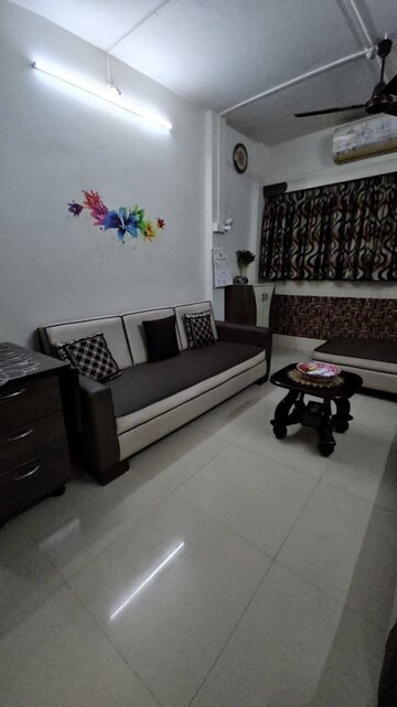 Living Room in 2 BHK Apartment at Andheri West – for Rent