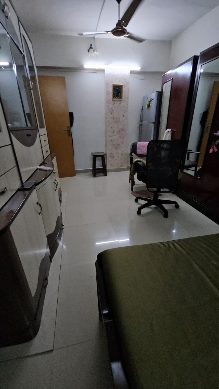 Living Room, andheri west 2 Bedroom 700 Sq.Ft. Apartment In Andheri West Mumbai 9466171