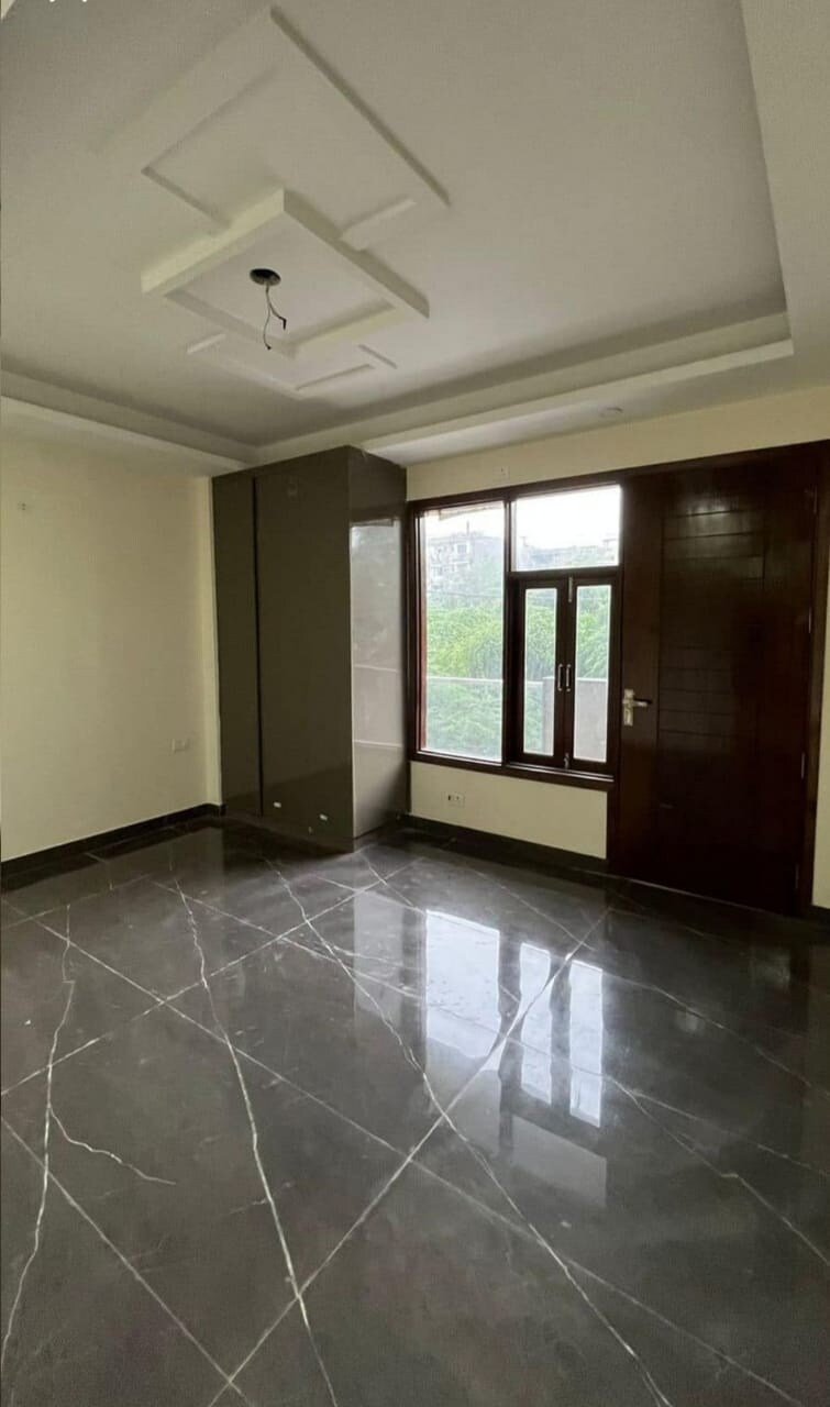 Cover Image, chattarpur 3 Bedroom 132 Sq.Yd. Builder Floor In Chattarpur Delhi 9466190