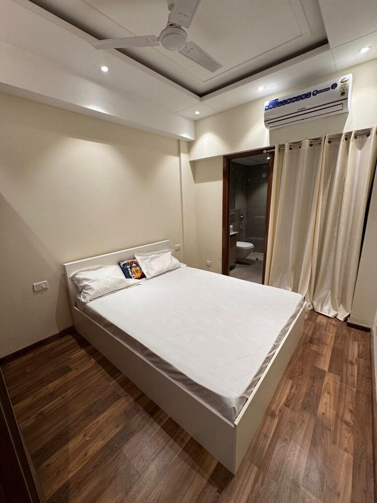 Bedroom, bhawna-apartment 4 Bedroom 3250 Sq.Ft. Apartment In Sector 43 Gurgaon 9466237