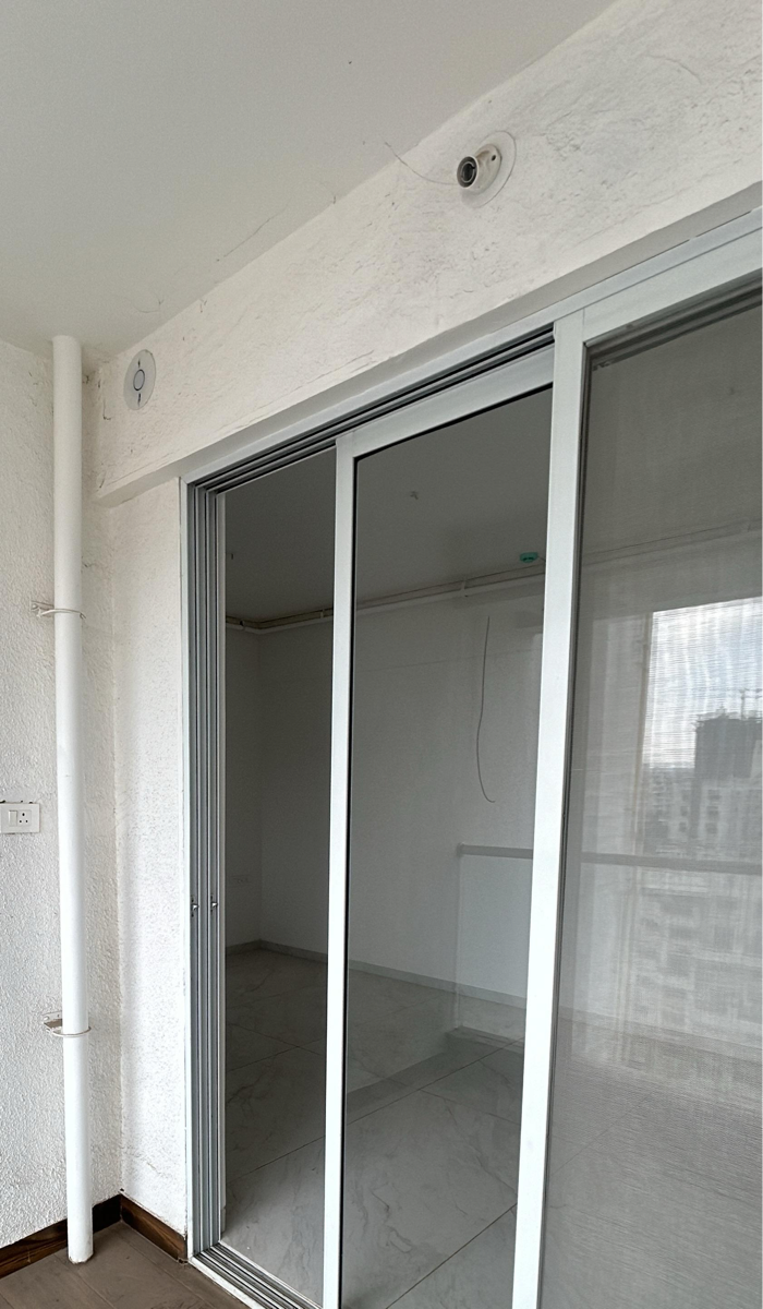 3 BHK + Pooja Room 975 Sq.Ft. Apartment in VJ Yashwin Nuovo Centro