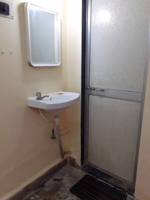  1 BHK Apartment at Jb Nagar – for Rent