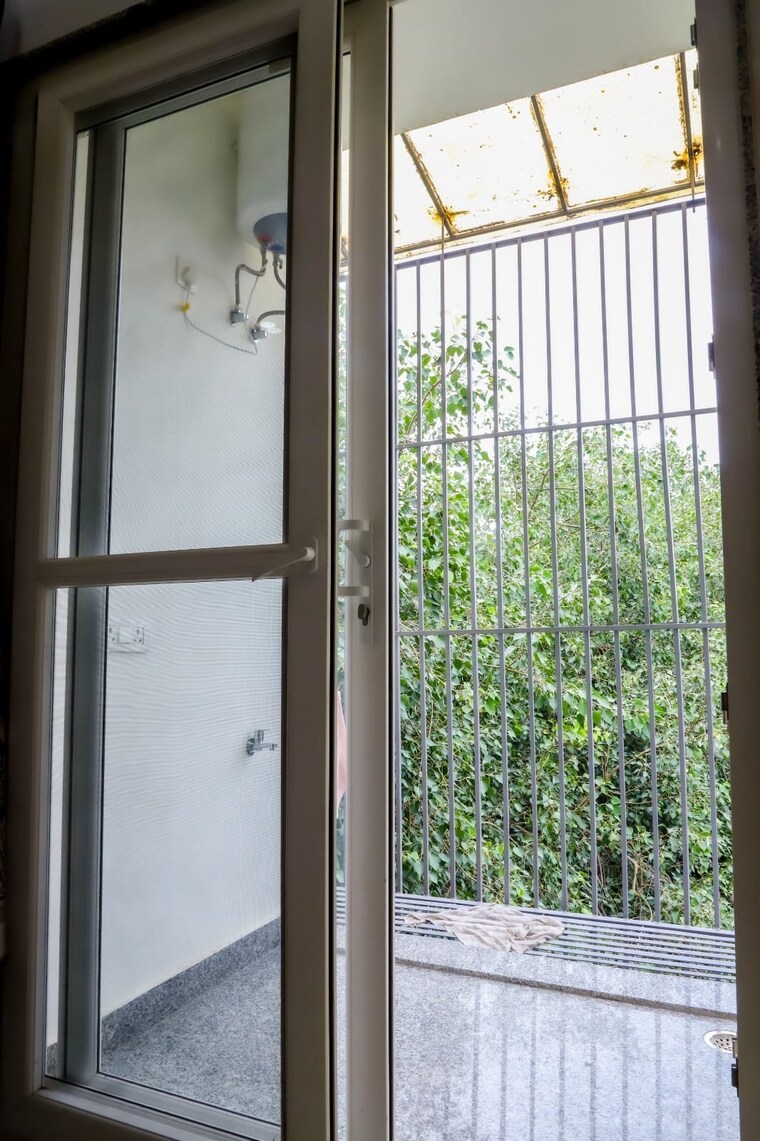 Balcony, malviya nagar 2 Bedroom 900 Sq.Ft. Builder Floor In Malviya Nagar Delhi 9466283