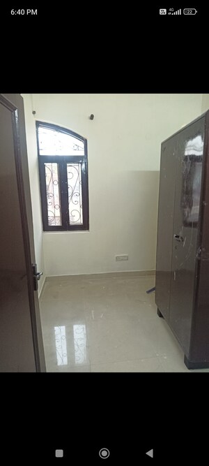 Bathroom in 3 BHK Independent House at RWA Apartments Sector 39, Sector 39 – for Rent