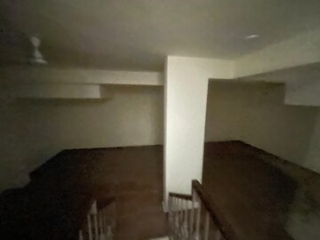 Bathroom in 4 BHK Builder Floor at BPTP Amstoria, Sector 102 – for Sale