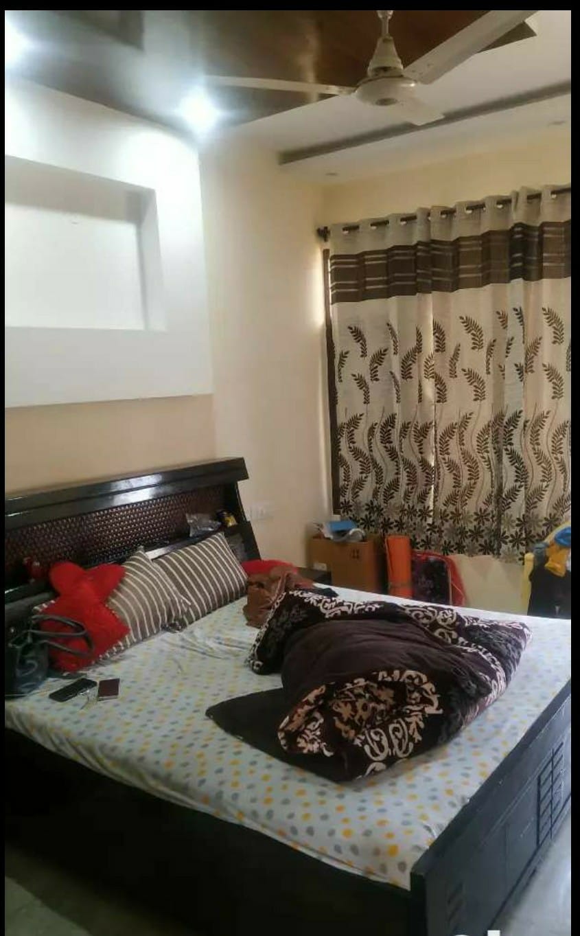 1 BHK Builder Floor For Rent in Ms Enclave 