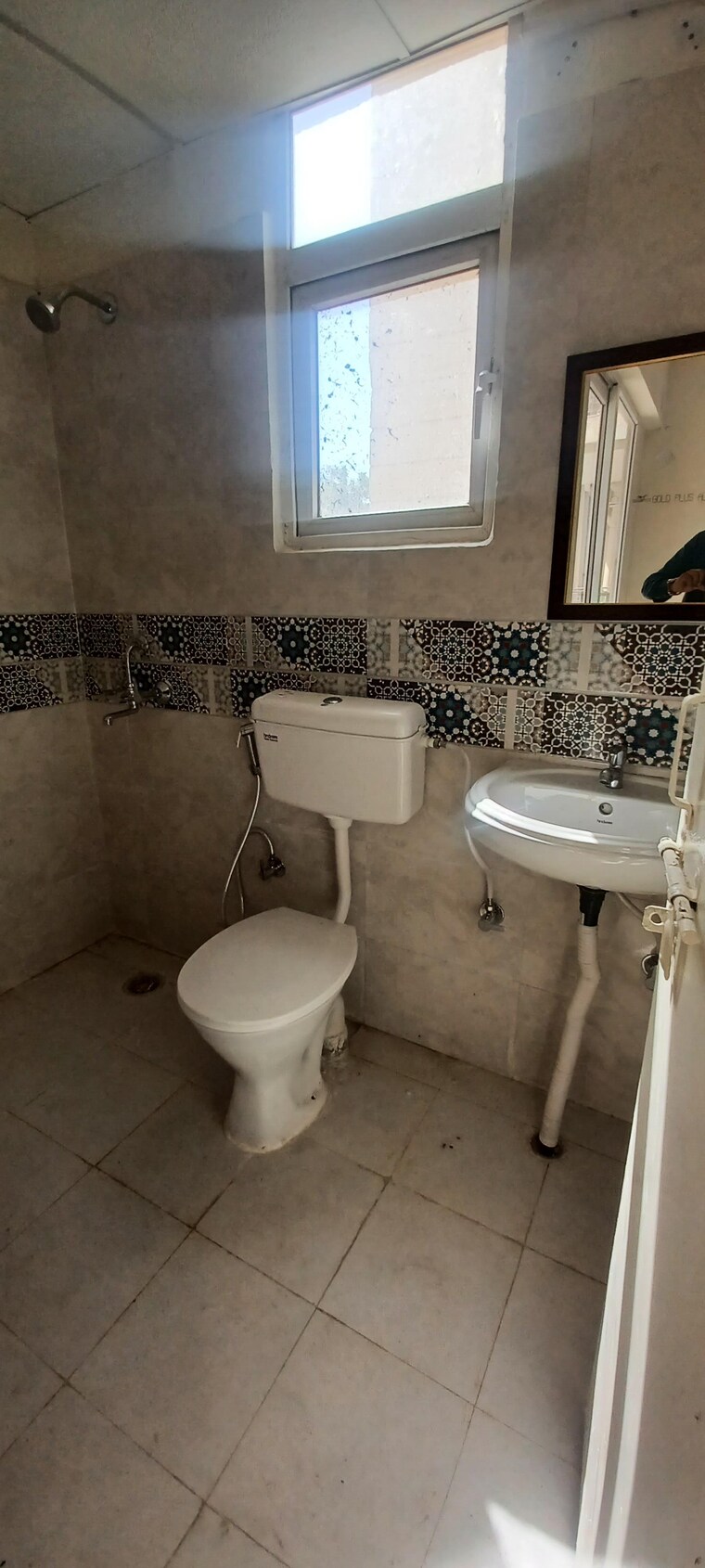 Bathroom, signature-global-prime 2 Bedroom 600 Sq.Ft. Apartment In Sector 63a Gurgaon 9466328