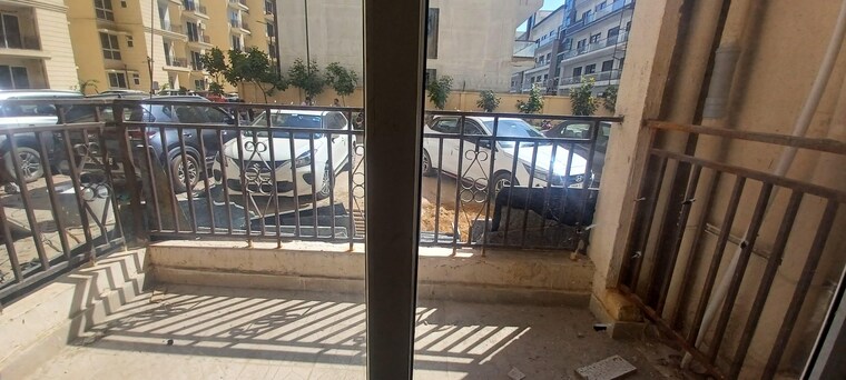 Balcony, signature-global-prime 2 Bedroom 600 Sq.Ft. Apartment In Sector 63a Gurgaon 9466328