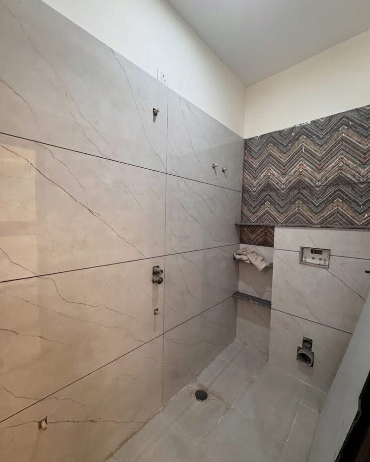 Bathroom, pir machalla 4 Bedroom 1450 Sq.Ft. Independent House In Pir Machalla Zirakpur 9466345