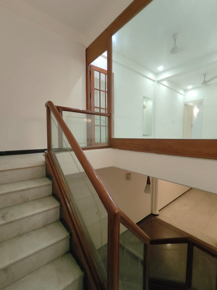 undefined, greater kailash 3 Bedroom 1980 Sq.Ft. Builder Floor In Greater Kailash Delhi 9466354