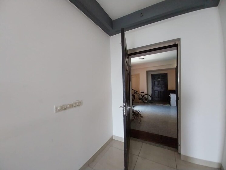 Room, adani-oyster-platinum-tower 5 Bedroom 7283 Sq.Ft. Penthouse In Sector 102 Gurgaon 9466360