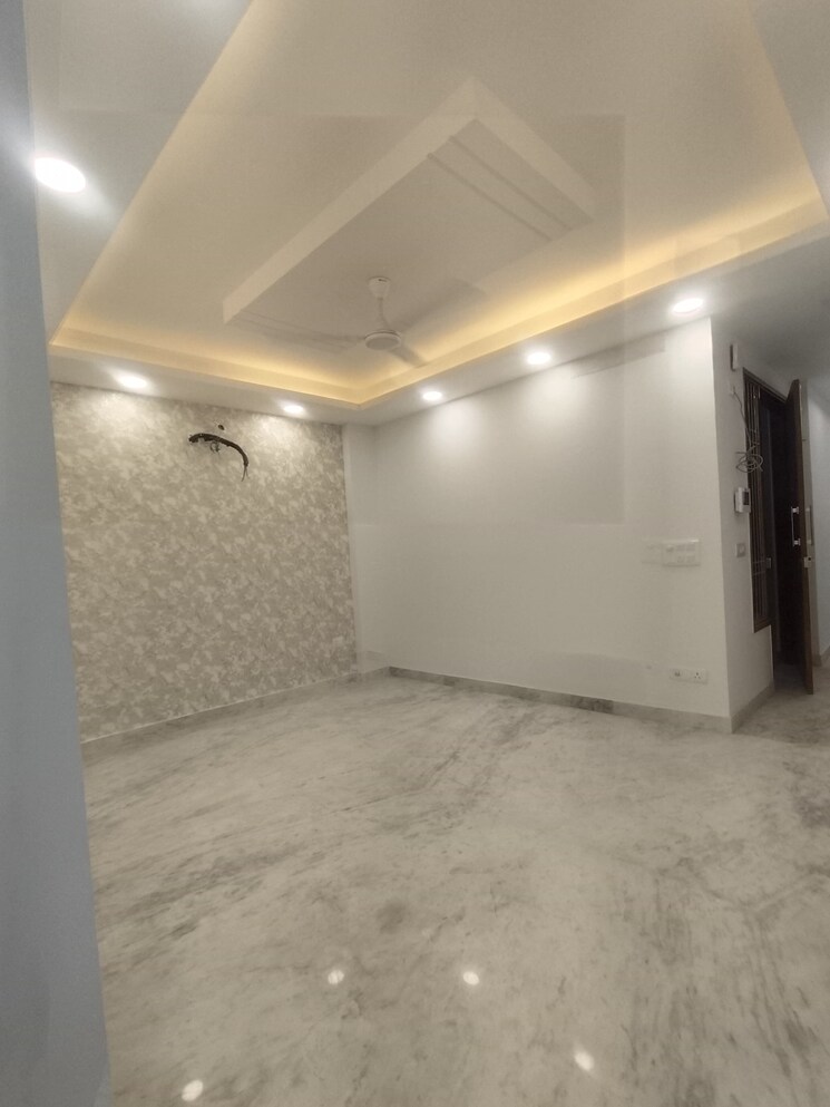Room, malviya nagar 3 Bedroom 1025 Sq.Ft. Builder Floor In Malviya Nagar Delhi 9466372