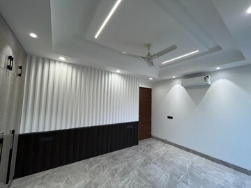 Room in 3 BHK Apartment at Sobha City Gurgaon, Sector 108 – for Rent