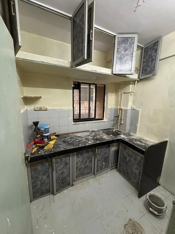 Kitchen, airoli sector 8a 1 Bedroom 575 Sq.Ft. Apartment In Airoli Sector 8a Navi Mumbai 9466416