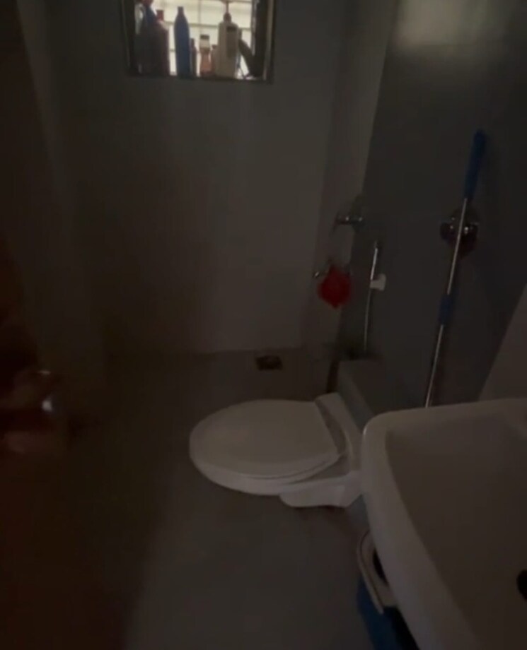 Bathroom, kalpa-taru-siddhachal-iii 2 Bedroom 790 Sq.Ft. Apartment In Vasant Vihar Thane 9466409