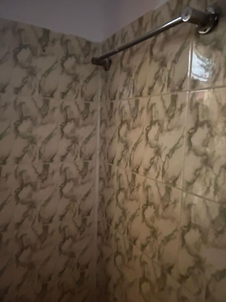 Bathroom, gomti nagar 2 Bedroom 1250 Sq.Ft. Independent House In Gomti Nagar Lucknow 9466402