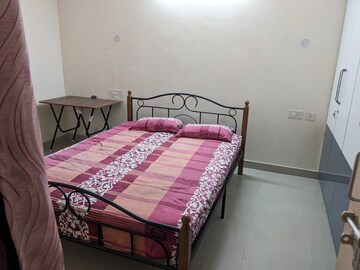  Pg For Rent in Vipul Khand