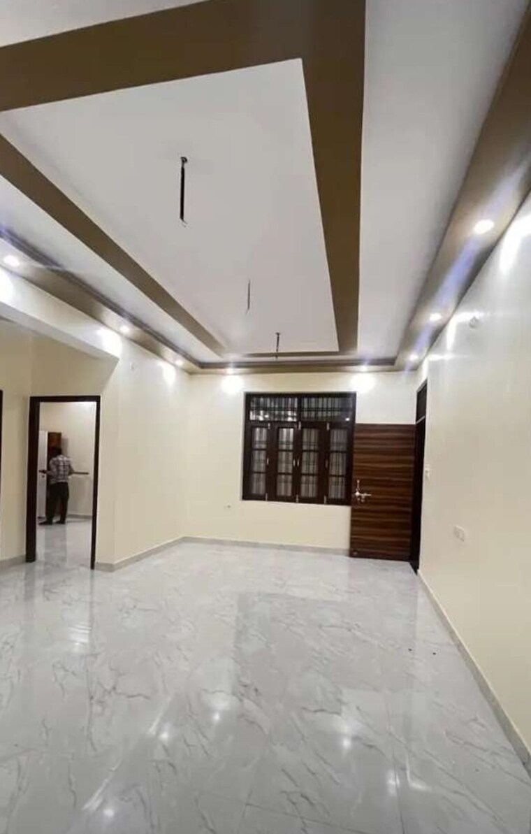 Living Room, hazratganj 2 Bedroom 1300 Sq.Ft. Apartment In Hazratganj Lucknow 9466470