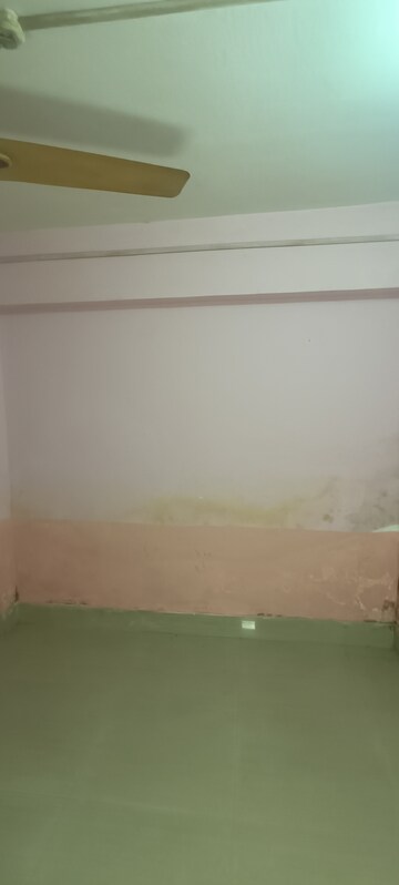 Room in 1 BHK Apartment at Italgacha – for Rent