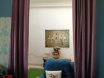 Bedroom in 2 BHK Builder Floor at Gomti Nagar – for Rent