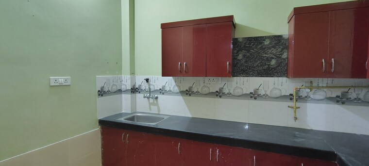 Kitchen, gomti nagar 2 Bedroom 1000 Sq.Ft. Builder Floor In Gomti Nagar Lucknow 9466508
