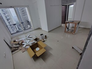 Team Area in 2 BHK Apartment at Sikka Karnam Greens, Sector 143b – for Rent