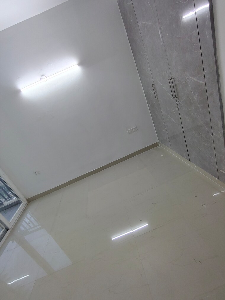 Room, sikka-karnam-greens 2 Bedroom 940 Sq.Ft. Apartment In Sector 143b Noida 9466513