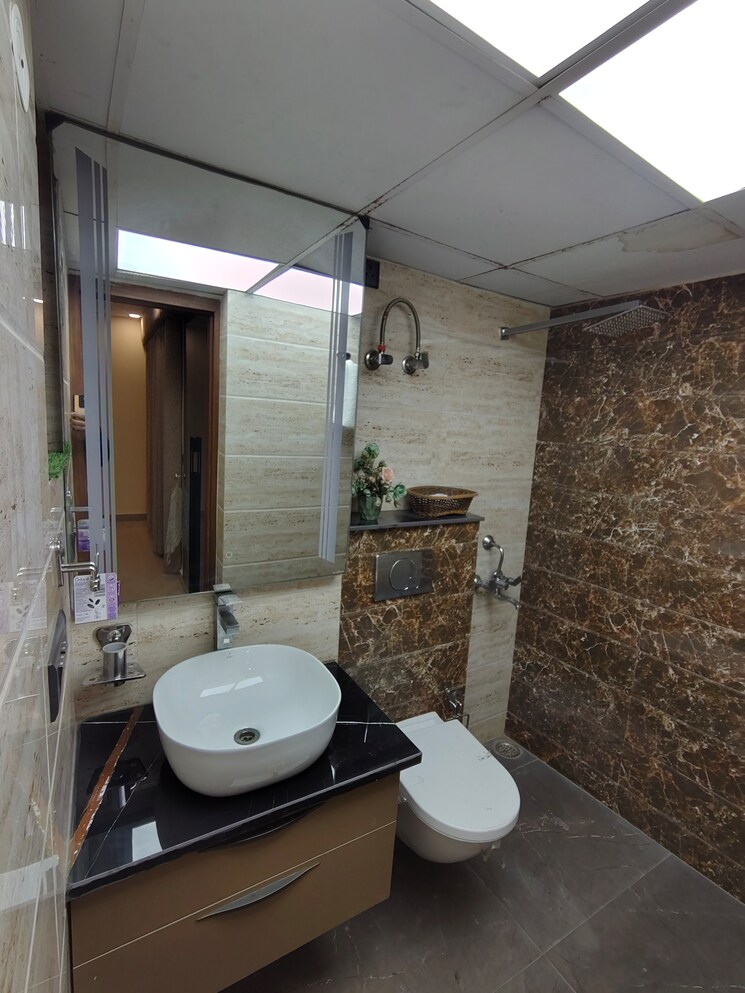 Kitchen, sikka-kaamna-greens 3 Bedroom 1700 Sq.Ft. Apartment In Sector 143a Noida Noida 9466525