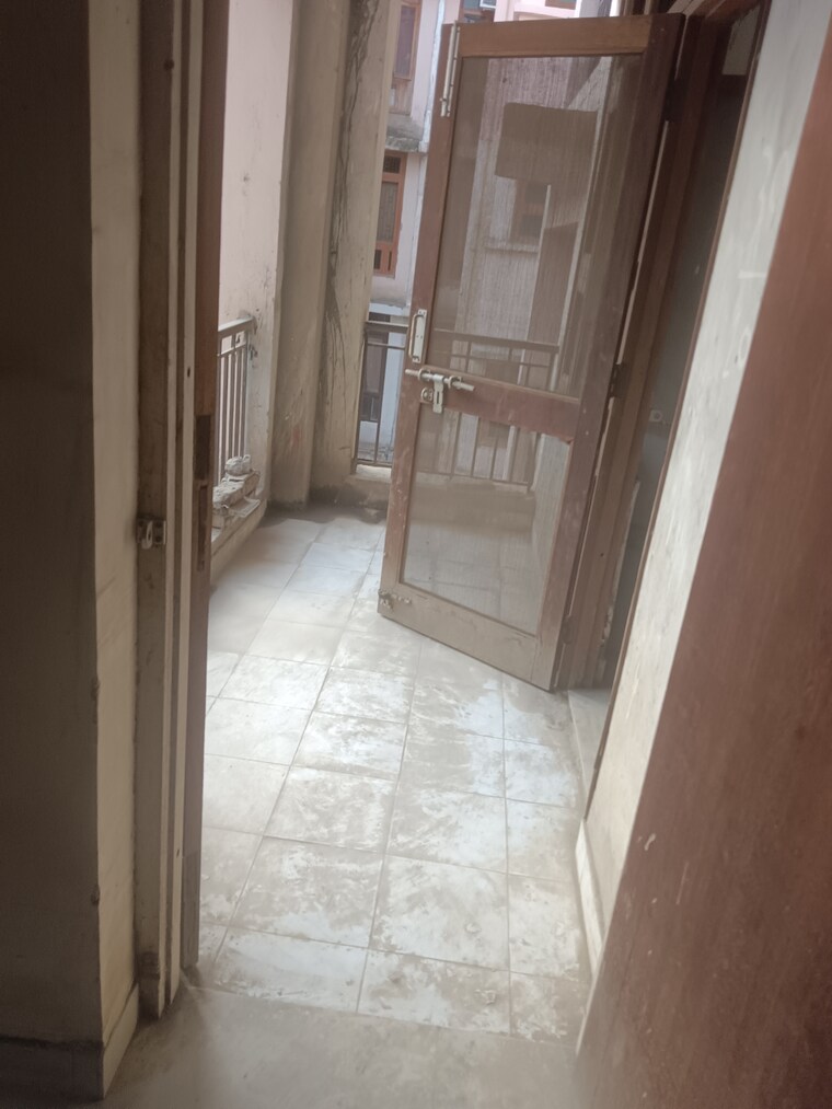 Bathroom, hig-apartments 3 Bedroom 121 Sq.Mt. Apartment In Omicron I Greater Noida Greater Noida 9466529