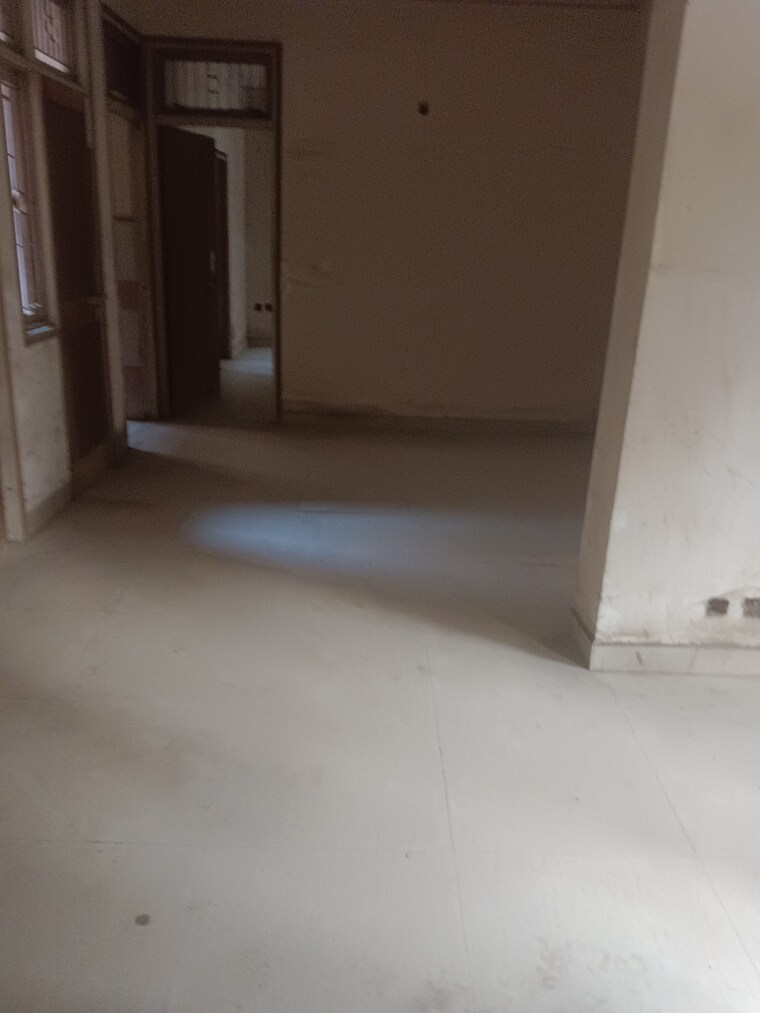 Room, hig-apartments 3 Bedroom 121 Sq.Mt. Apartment In Omicron I Greater Noida Greater Noida 9466529