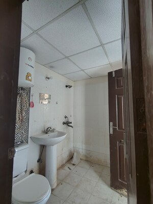 Kitchen in 3 BHK Apartment at Paramount Floraville, Sector 137 – for Rent