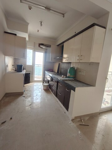 3 BHK Apartment For Rent in Paramount Floraville, Sector 137