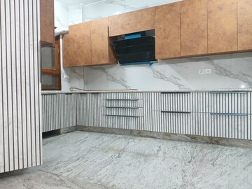 Bedroom in 3 BHK Builder Floor at Sukhdev Vihar – for Rent