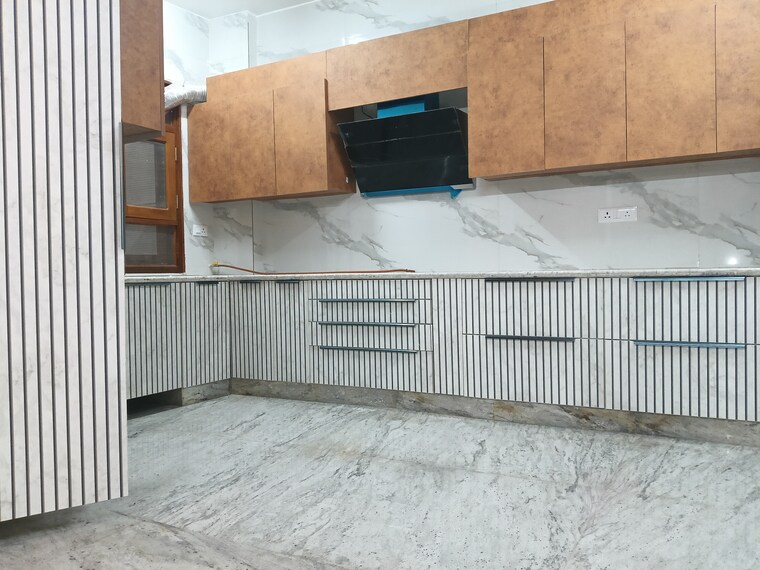 Bedroom, sukhdev vihar 3 Bedroom 2700 Sq.Ft. Builder Floor In Sukhdev Vihar Delhi 9466547