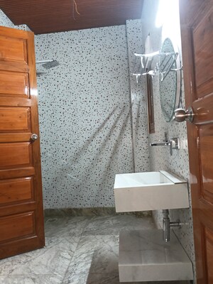 Staircase in 3 BHK Builder Floor at Sukhdev Vihar – for Rent