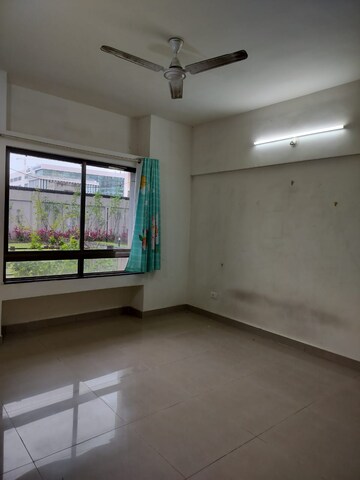 Room in 1 BHK Apartment at Paranjape Blue Ridge, Hinjewadi – for Rent