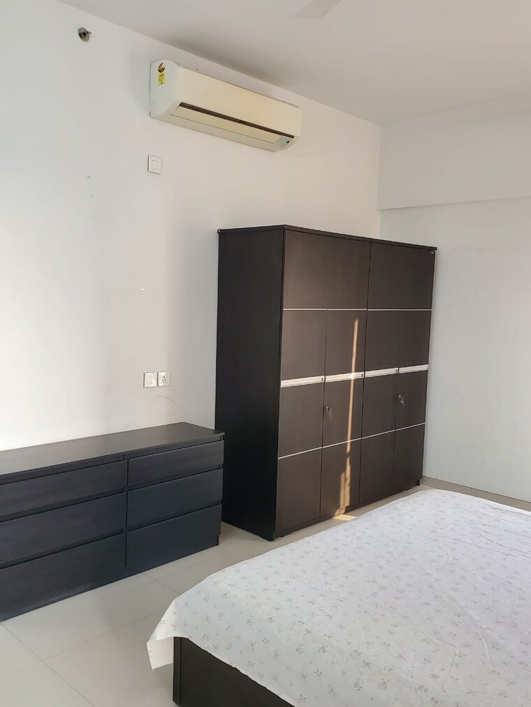 Room, park-grandeur 3 Bedroom 1800 Sq.Ft. Apartment In Baner Pune 9466572