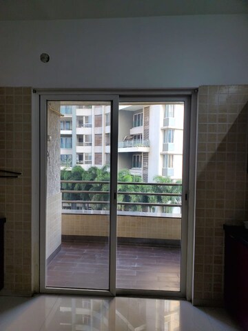Room in 3 BHK Apartment at Park Grandeur, Baner – for Rent