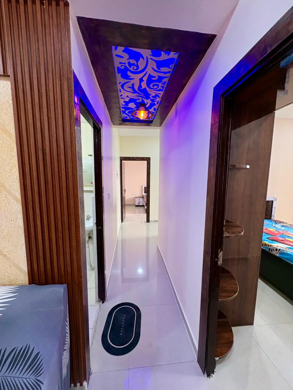 2 BHK Apartment For Rent in Pyramid Heights