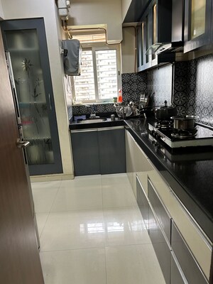Kitchen in 1.5 BHK Apartment at Lodha Amara, Kolshet Road – for Sale