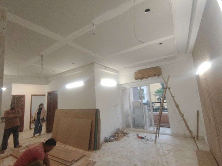 Living Room, purvanchal-royal-city 3 Bedroom 1815 Sq.Ft. Apartment In Chi V Greater Noida Greater Noida 9466609