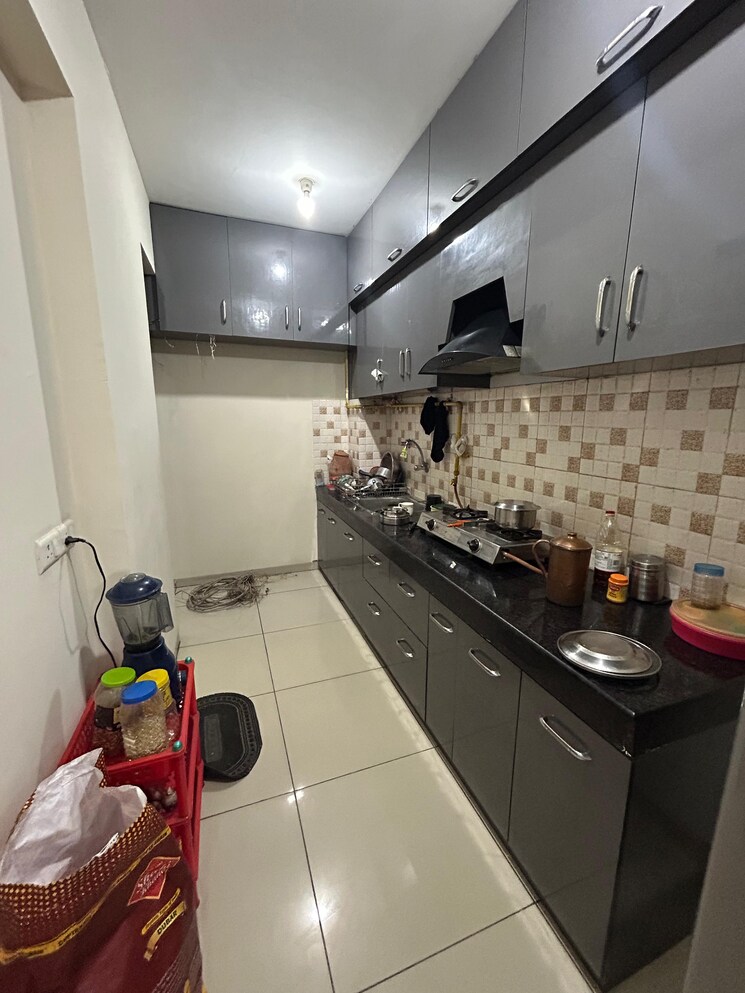 Kitchen, wave-dream-homes 2 Bedroom 808 Sq.Ft. Apartment In Wave City Ghaziabad 9466648