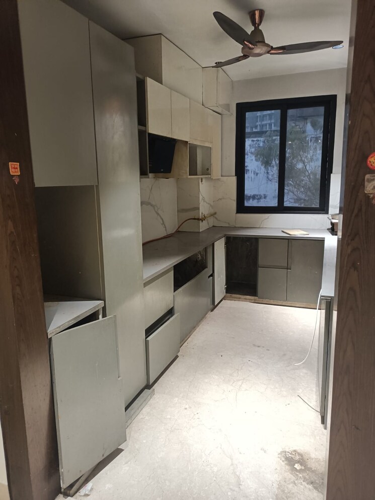 Kitchen, jagriti enclave 3 Bedroom 1250 Sq.Ft. Builder Floor In Jagriti Enclave Delhi 9466661