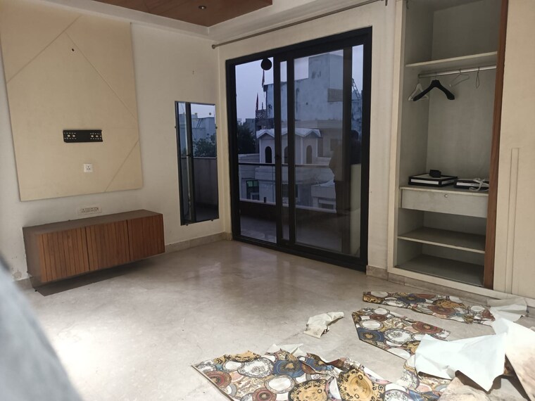 Bedroom, jagriti enclave 3 Bedroom 1800 Sq.Ft. Builder Floor In Jagriti Enclave Delhi 9466661