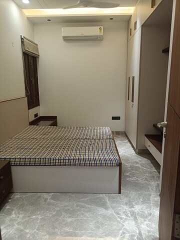 Bedroom in 3 BHK Builder Floor at Vivek Vihar Phase 1 – for Rent