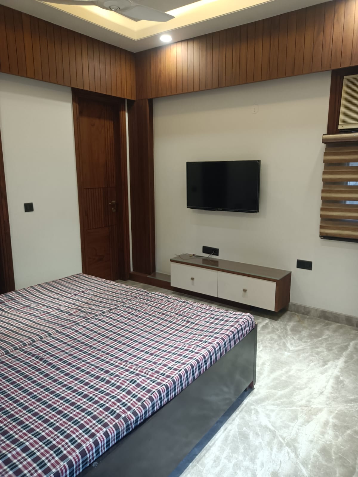 3 BHK Builder Floor For Rent in Vivek Vihar Phase 1
